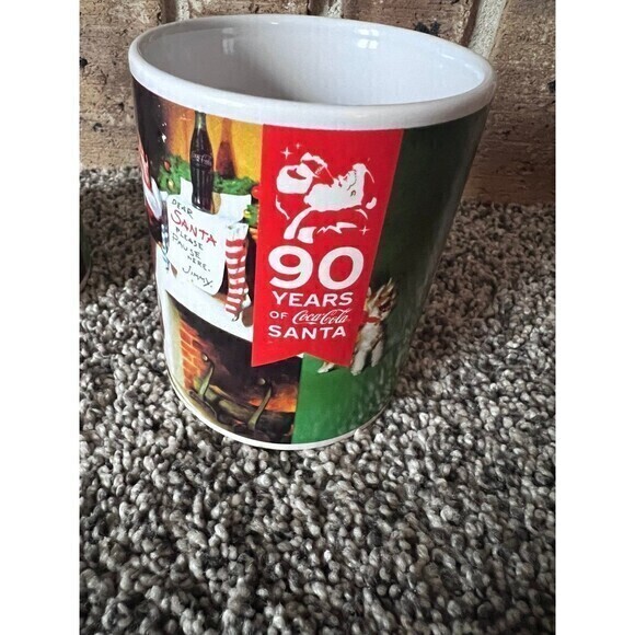 Coca Cola 90 years for Santa mug set - Picture 3 of 5